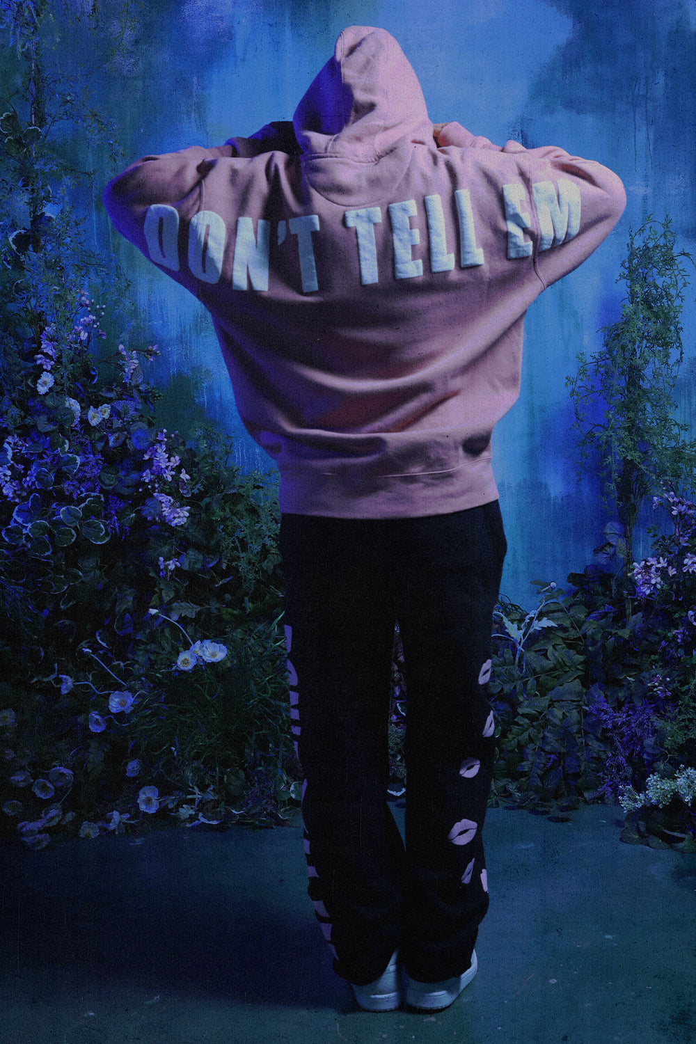 Don't Tell 'Em Puff Print Hoodie - Pink